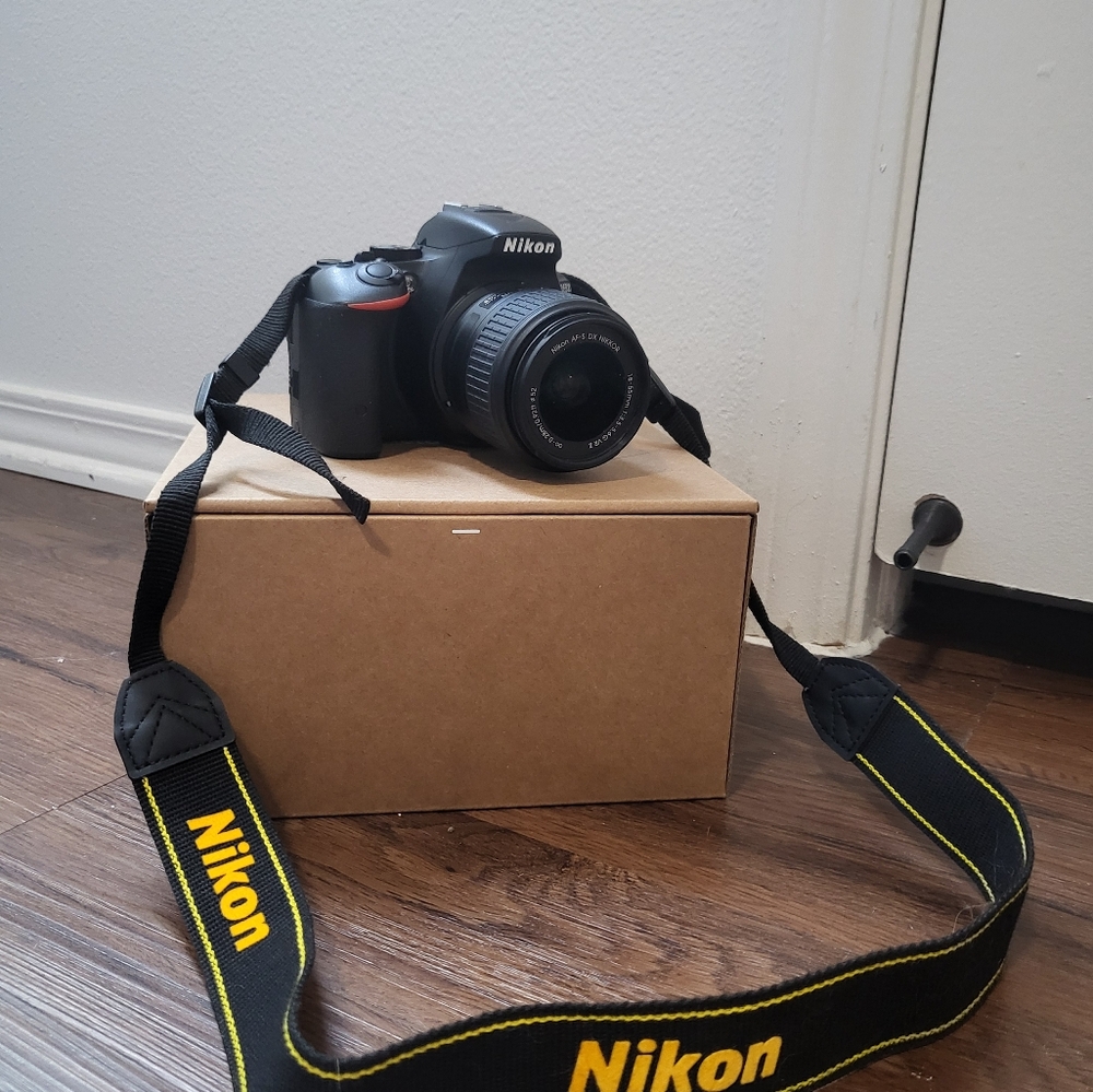 Nikon Digital Camera D5500